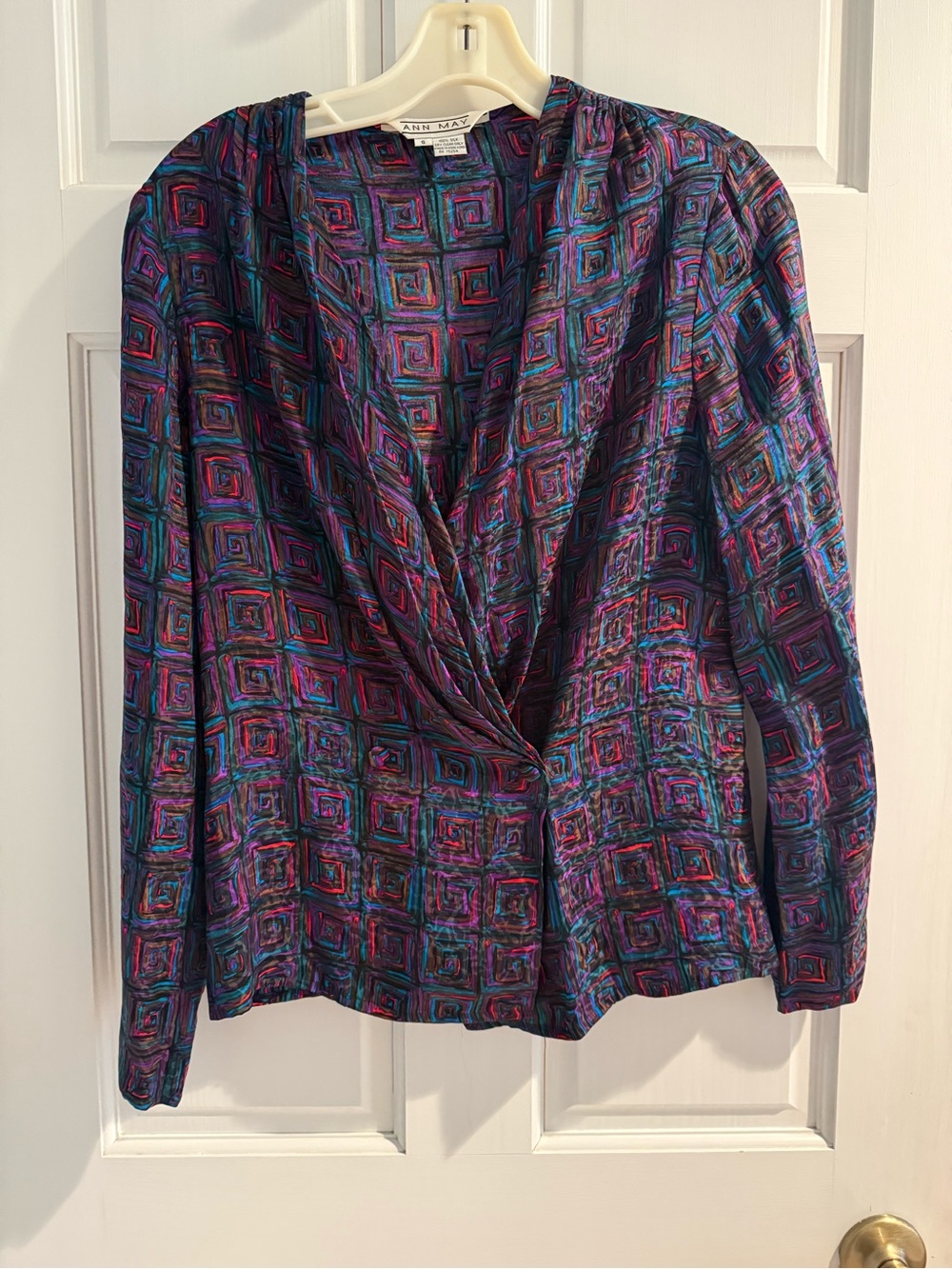 Vintage 100% Silk Ann May Geometric Pattern Blouse Small